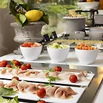 Hotel Western Regina Elena 4*