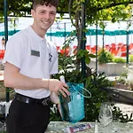 Hotel Western Regina Elena 4*