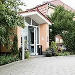 Western Regina Elena 4*