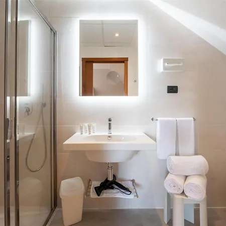 Western Regina Elena Hotel 4*