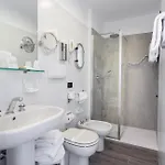 Western Regina Elena 4*