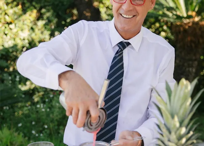 Western Regina Elena